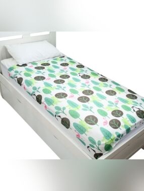 Dr. Squish Sensory Sheet/Pouch Sleeve/Blanket.  NWT